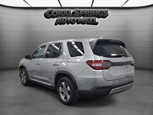 Certified 2024 Honda Pilot EX-L image 4