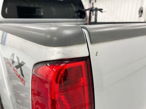 Used 2009 Nissan Frontier PRO-4X w/ Technology Pkg AWD/4WD image 31
