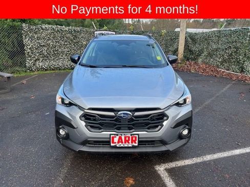 Used 2024 Subaru Crosstrek 2.0i Premium image 3