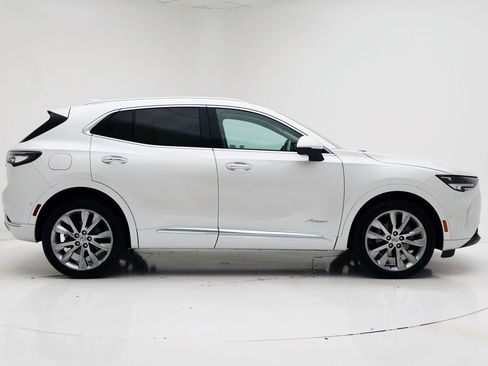 Used 2023 Buick Envision Avenir image 2