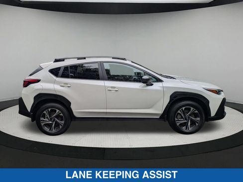 Certified 2026 Subaru Crosstrek 2.5i Premium AWD/4WD image 2