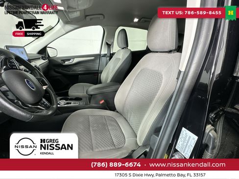 Used 2021 Ford Escape SE w/ Cold Weather Package image 15