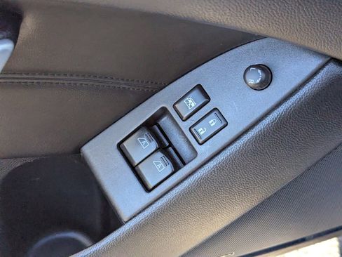 Used 2015 INFINITI Q60 Journey w/ Premium Package image 19