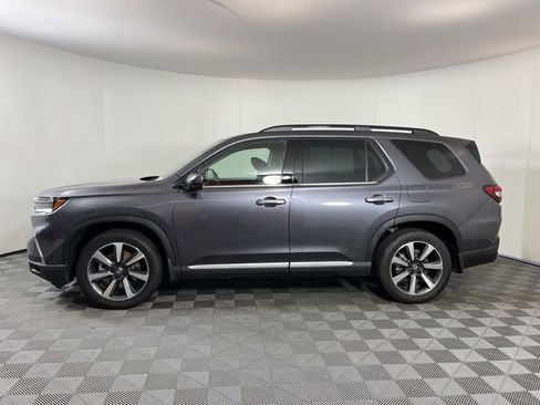 Certified 2023 Honda Pilot Elite image 2