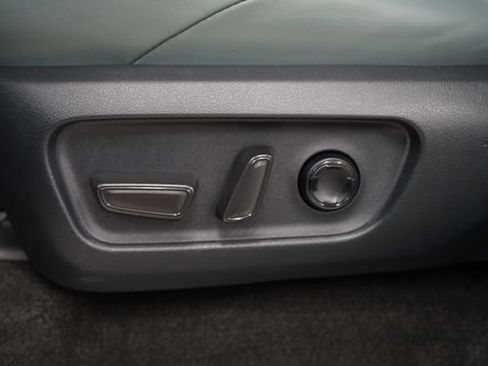 Used 2025 Toyota 4Runner Trailhunter AWD/4WD image 13