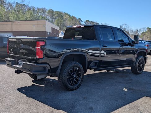 Used 2025 Chevrolet Silverado 2500 High Country w/ High Country Premium Package image 9