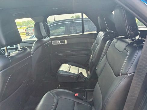 Used 2020 Ford Explorer ST w/ Premium Technology Package AWD/4WD image 28