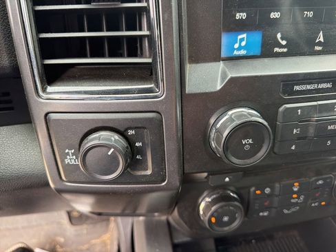 Used 2018 Ford F150 XLT w/ Equipment Group 302A Luxury AWD/4WD image 23