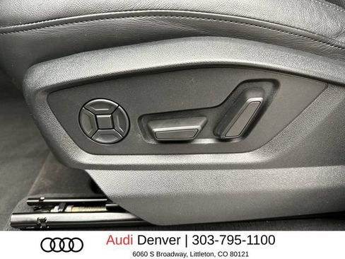 Used 2023 Audi Q7 3.0T Prestige w/ Prestige Package AWD/4WD image 12