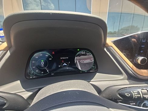 Certified 2021 Hyundai Sonata Limited w/ Cargo Package FWD image 18