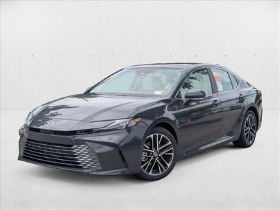 New 2025 Toyota Camry XLE