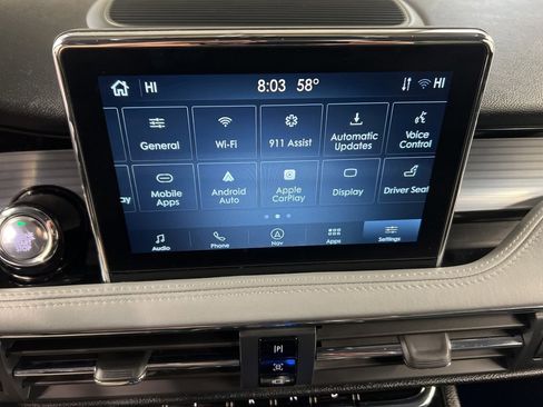 Used 2022 Lincoln Corsair Reserve w/ Equipment Group 201A image 11