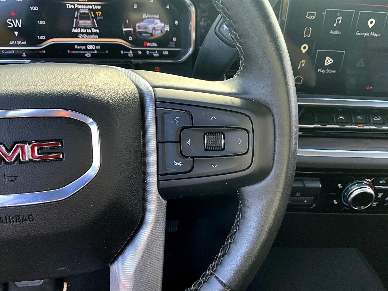 Used 2025 GMC Sierra 1500 SLT AWD/4WD image 13