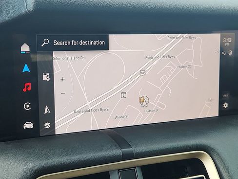 Certified 2025 Porsche Taycan 4S image 16