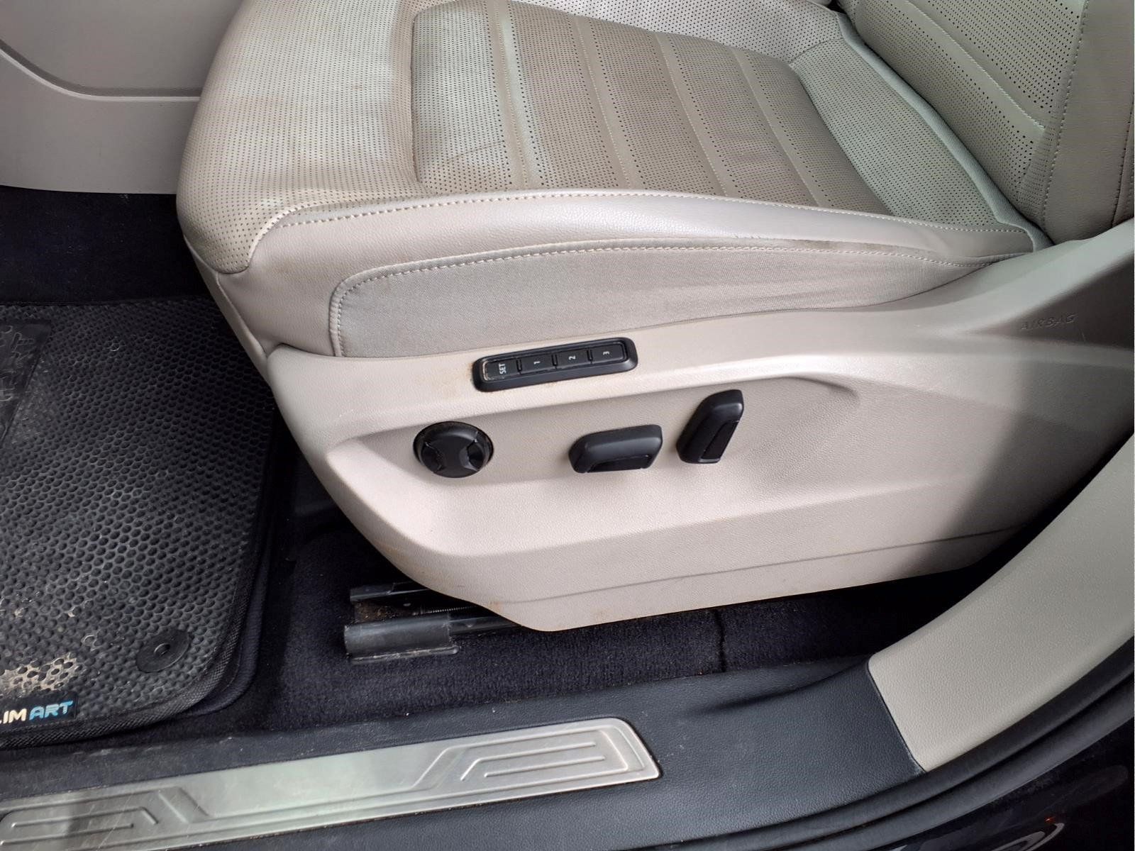 Used 2019 Volkswagen Atlas SEL Premium AWD/4WD image 21