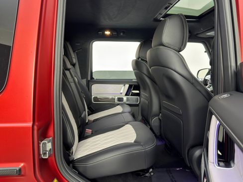 Used 2022 Mercedes-Benz G 63 AMG Squared image 50