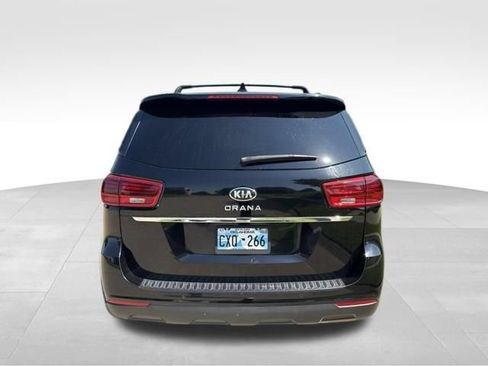 Used 2020 Kia Sedona EX FWD image 4