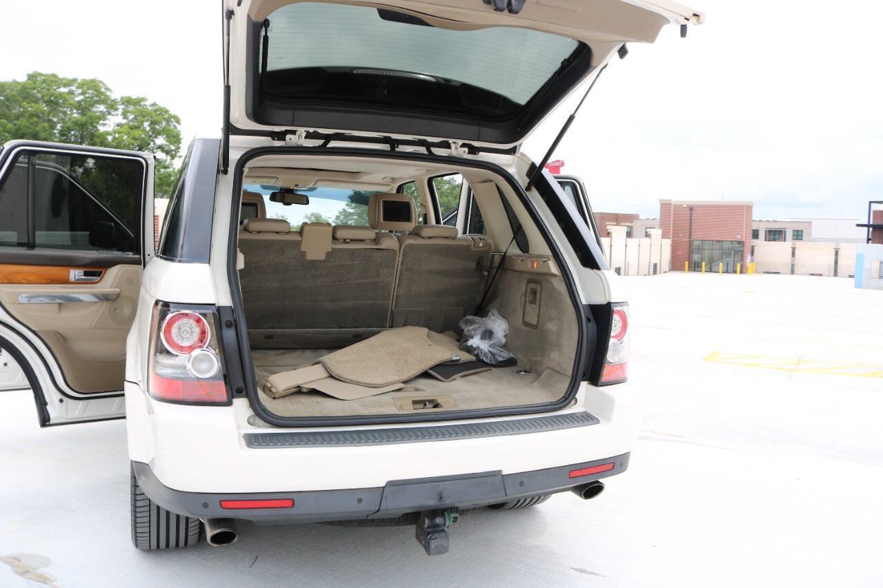 Used 2010 Land Rover Range Rover Sport Supercharged AWD/4WD image 30