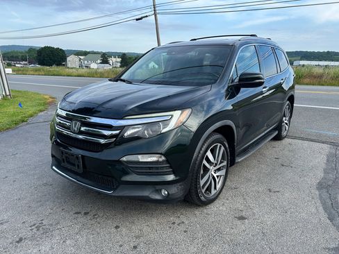 Used 2016 Honda Pilot Touring image 5