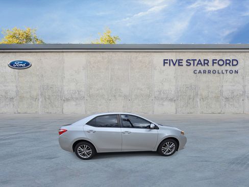 Used 2014 Toyota Corolla LE image 9