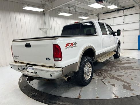 Used 2006 Ford F250 XL AWD/4WD image 3