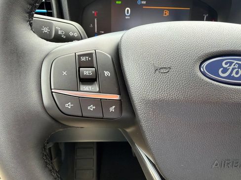 New 2026 Ford Maverick XLT w/ XLT Luxury Package FWD image 6