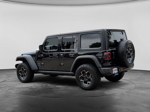 Used 2023 Jeep Wrangler Unlimited Rubicon 4xe w/ Cold Weather Group AWD/4WD image 5
