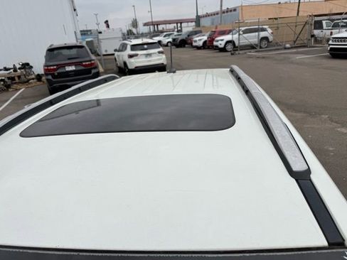 Used 2019 Ford EcoSport Titanium image 9