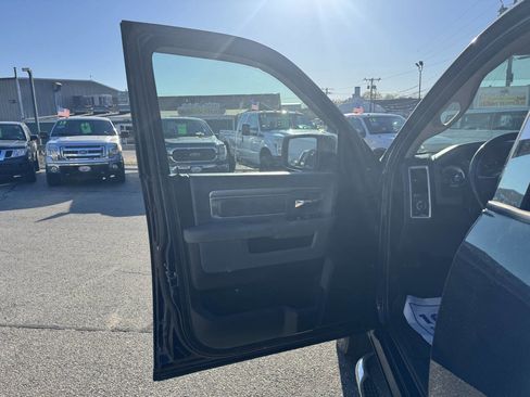 Used 2016 RAM 1500 Big Horn AWD/4WD image 22