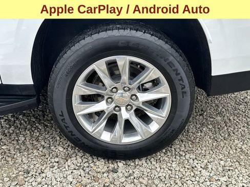 Used 2023 Chevrolet Suburban Premier image 9