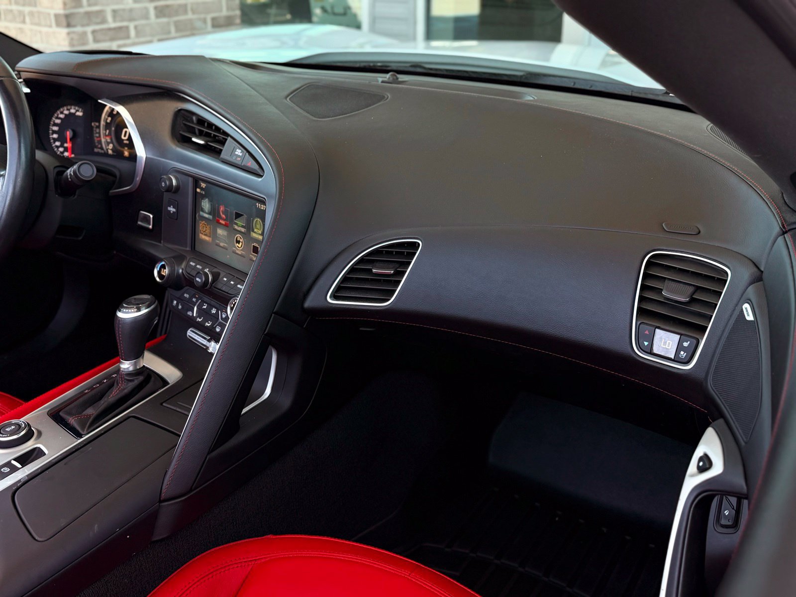 Used 2017 Chevrolet Corvette Grand Sport RWD image 27