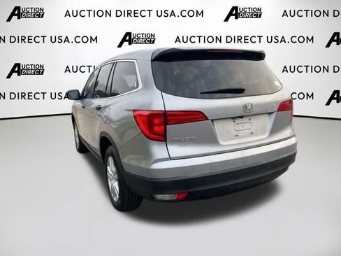 Used 2017 Honda Pilot LX image 11