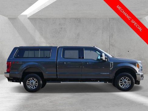 Used 2019 Ford F350 Lariat w/ Lariat Ultimate Package AWD/4WD image 2