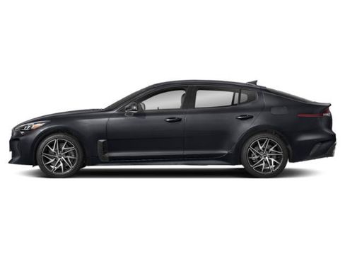 Used 2022 Kia Stinger GT-Line RWD image 3