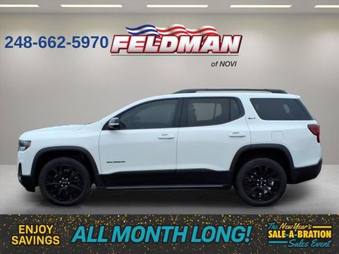 Used 2023 GMC Acadia SLT w/ Elevation Edition image 2