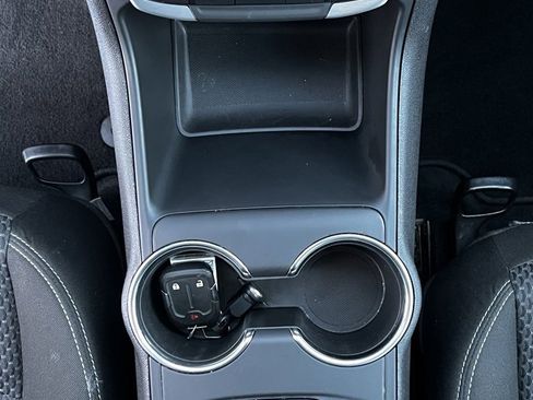 Certified 2024 GMC Terrain SLE image 26