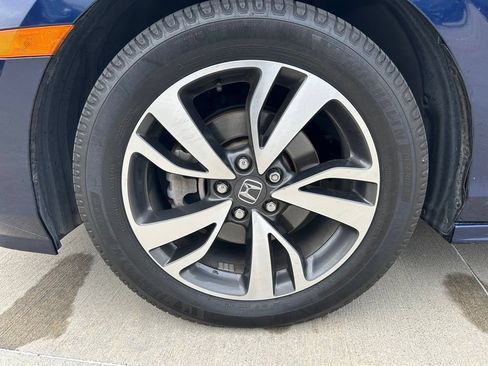 Certified 2023 Honda Odyssey Touring image 13