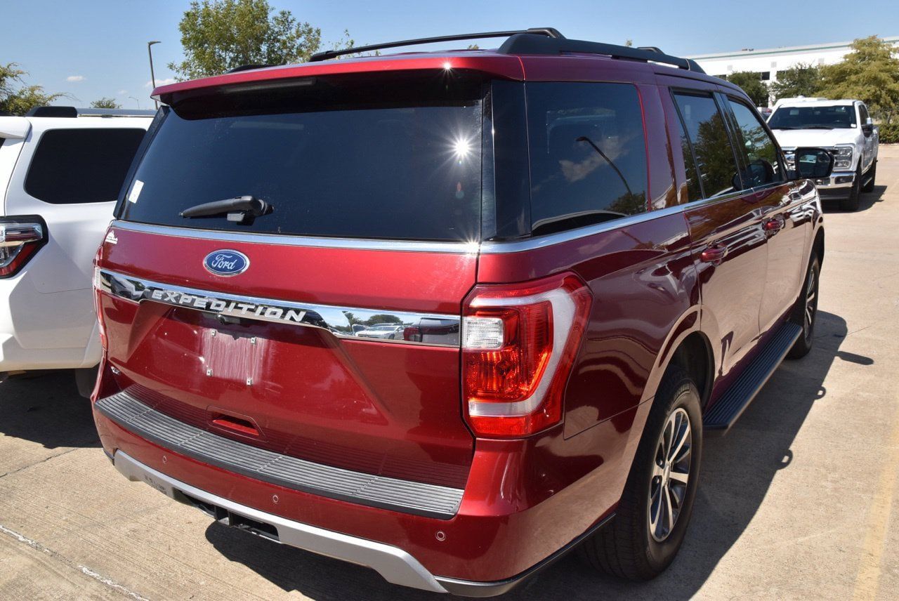 Used 2019 Ford Expedition XLT AWD/4WD image 7