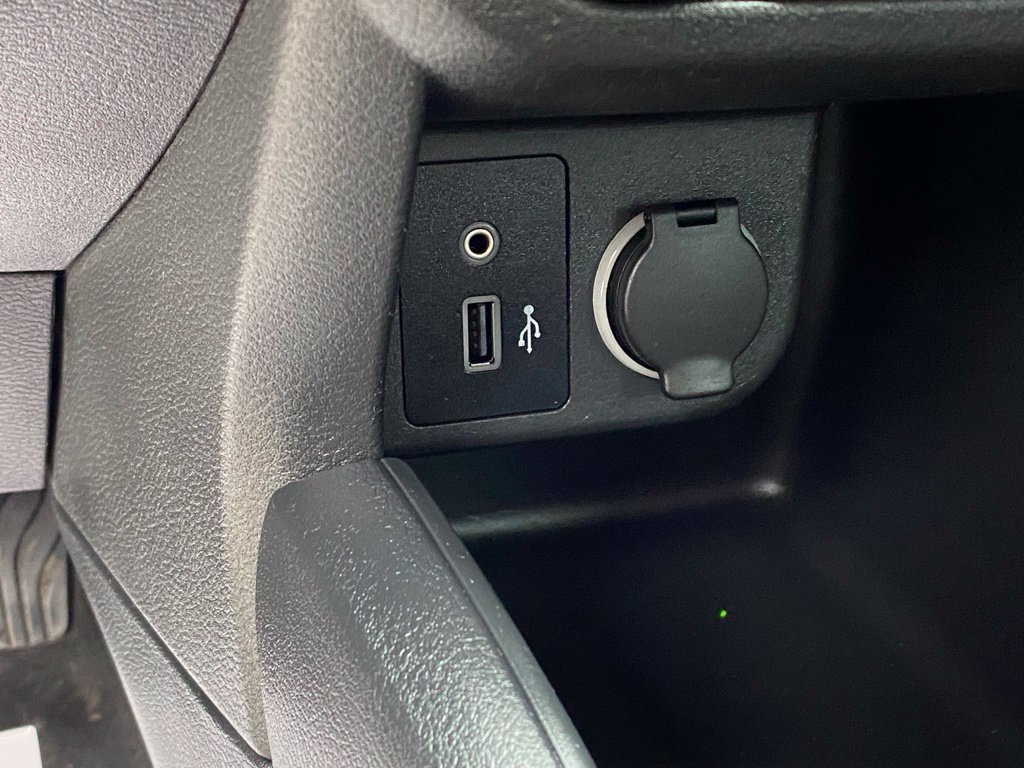 Used 2020 Nissan Kicks S FWD image 21
