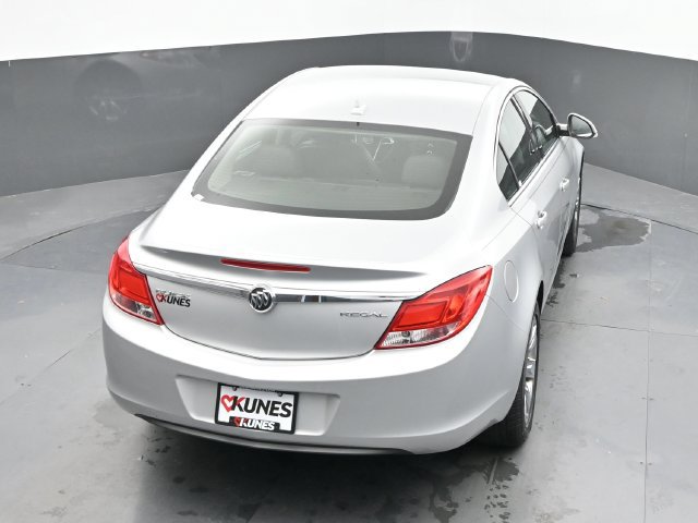 Used 2012 Buick Regal Leather FWD image 32