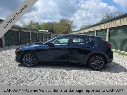 Used 2023 MAZDA MAZDA3 s FWD image 2