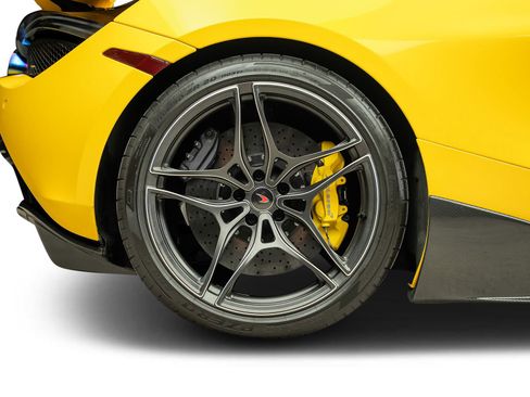 Used 2018 McLaren 720S Performance RWD image 37
