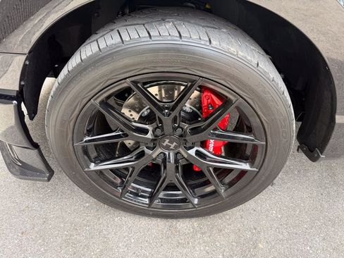 New 2026 Ford F150 XL w/ Equipment Group 103A High image 32