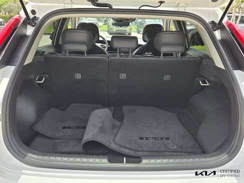 Used 2024 Kia Niro EX FWD image 15