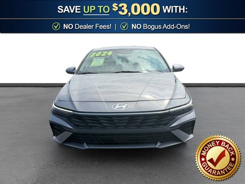 Used 2024 Hyundai Elantra SEL w/ Convenience Package FWD image 16