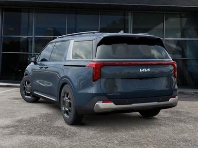 New 2026 Kia Carnival SX