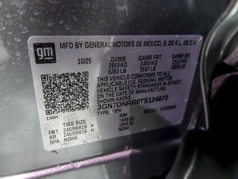 New 2026 Chevrolet Equinox EV LT image 23