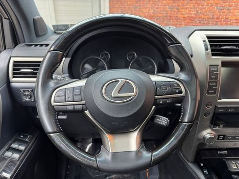 Used 2021 Lexus GX 460 Premium image 14