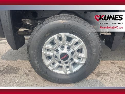 New 2025 GMC Sierra 2500 Pro w/ 1SA Pro Safety Plus Package AWD/4WD image 12