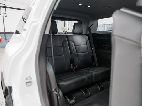 Used 2023 GMC Acadia SLT w/ Elevation Edition image 35